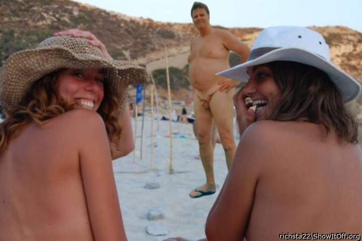 Yeah hot babes and a tiny penis  