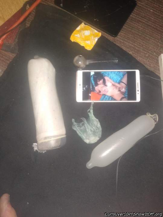 Photo of a stiffie from Cumluver10in