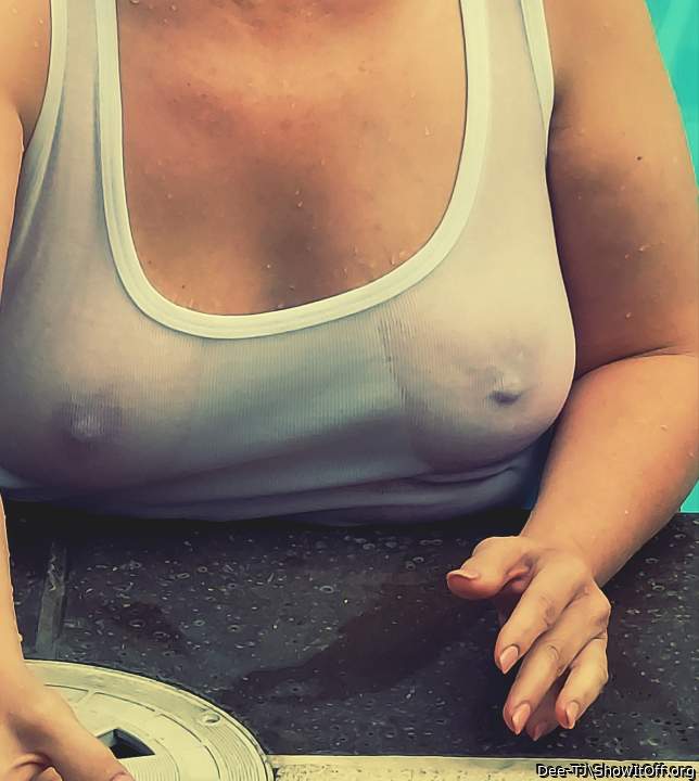 Love those boobs 