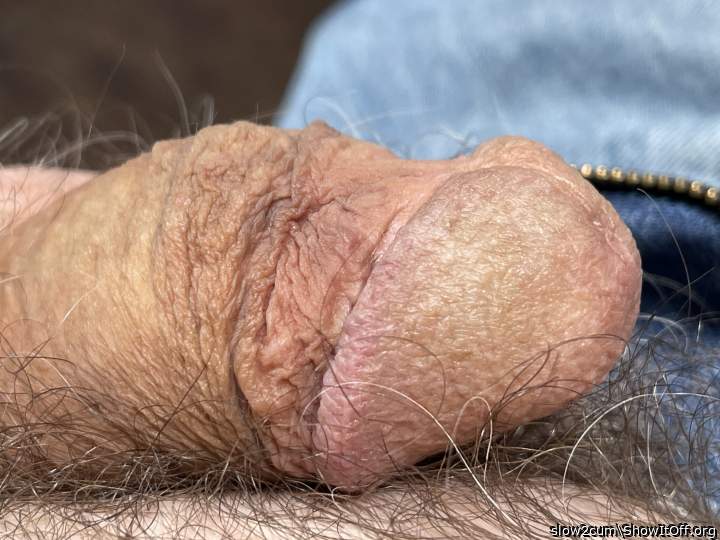 You have a dick that I want to suck