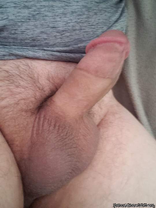 great shot of the underside of your dick and frenulum