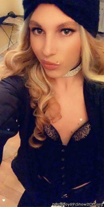 mmmm to be on a date with her!