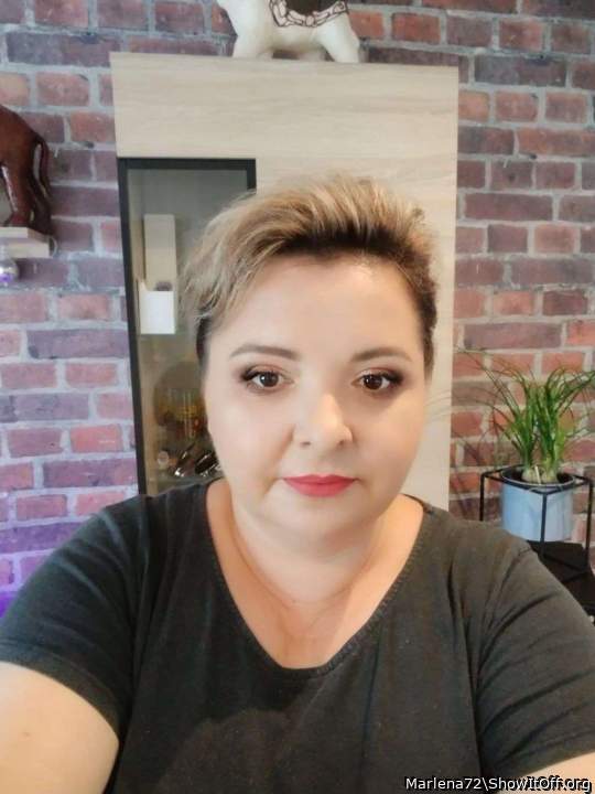 You have gorgeous brown eyes.  