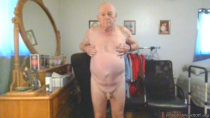 Photo of a bald-headed mouse from jimbobi